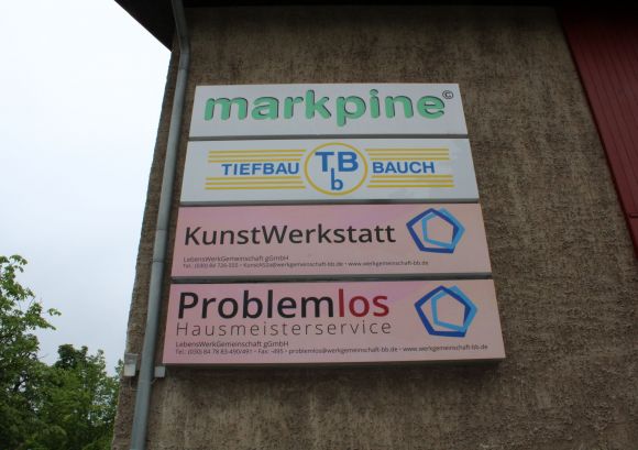 Unsere Kunstwerkstatt und Hausmeisterservice am Standort Alt-Schönow 2a.